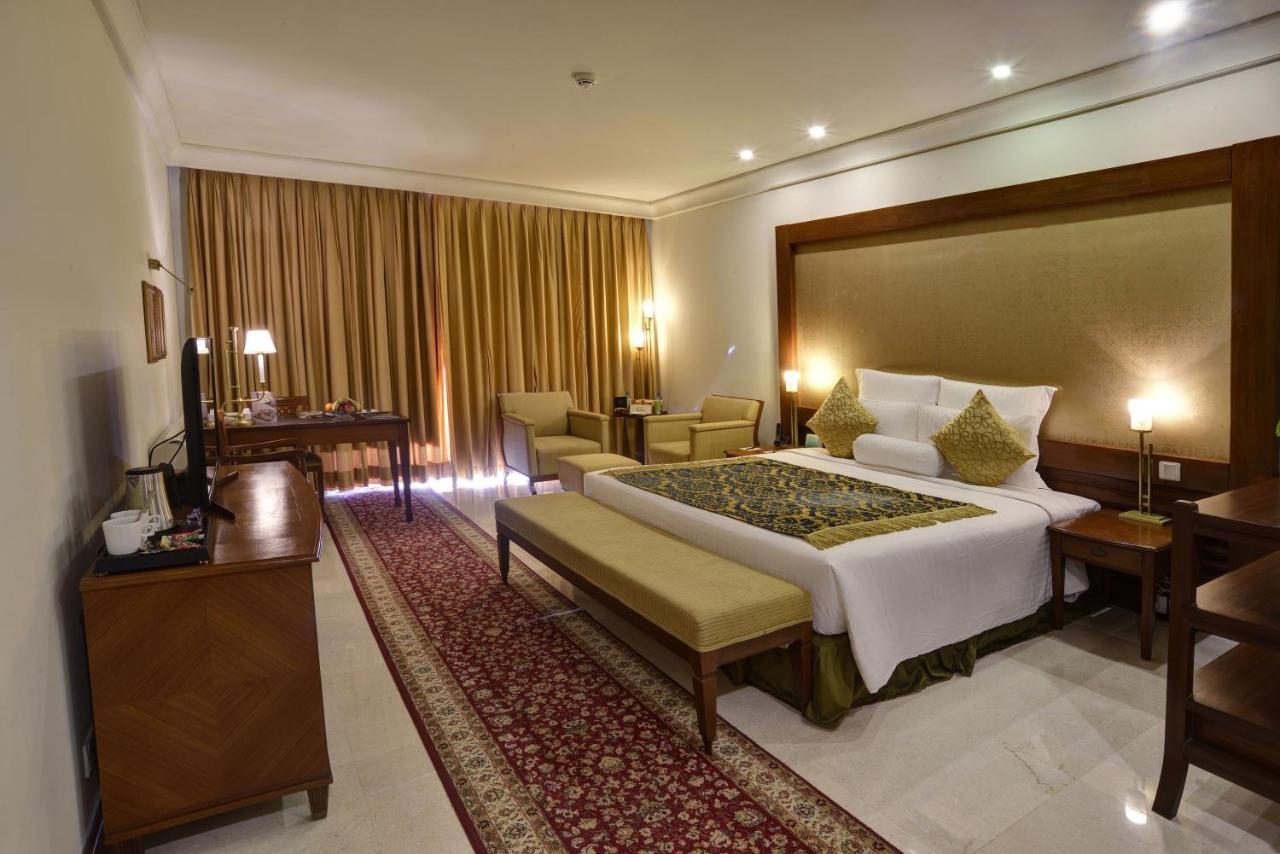 Zaver Pearl Continental, Gwādar Exterior foto