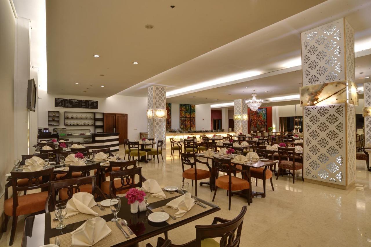 Zaver Pearl Continental, Gwādar Exterior foto