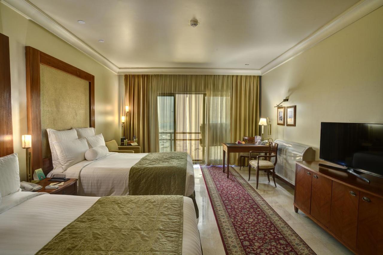 Zaver Pearl Continental, Gwādar Exterior foto