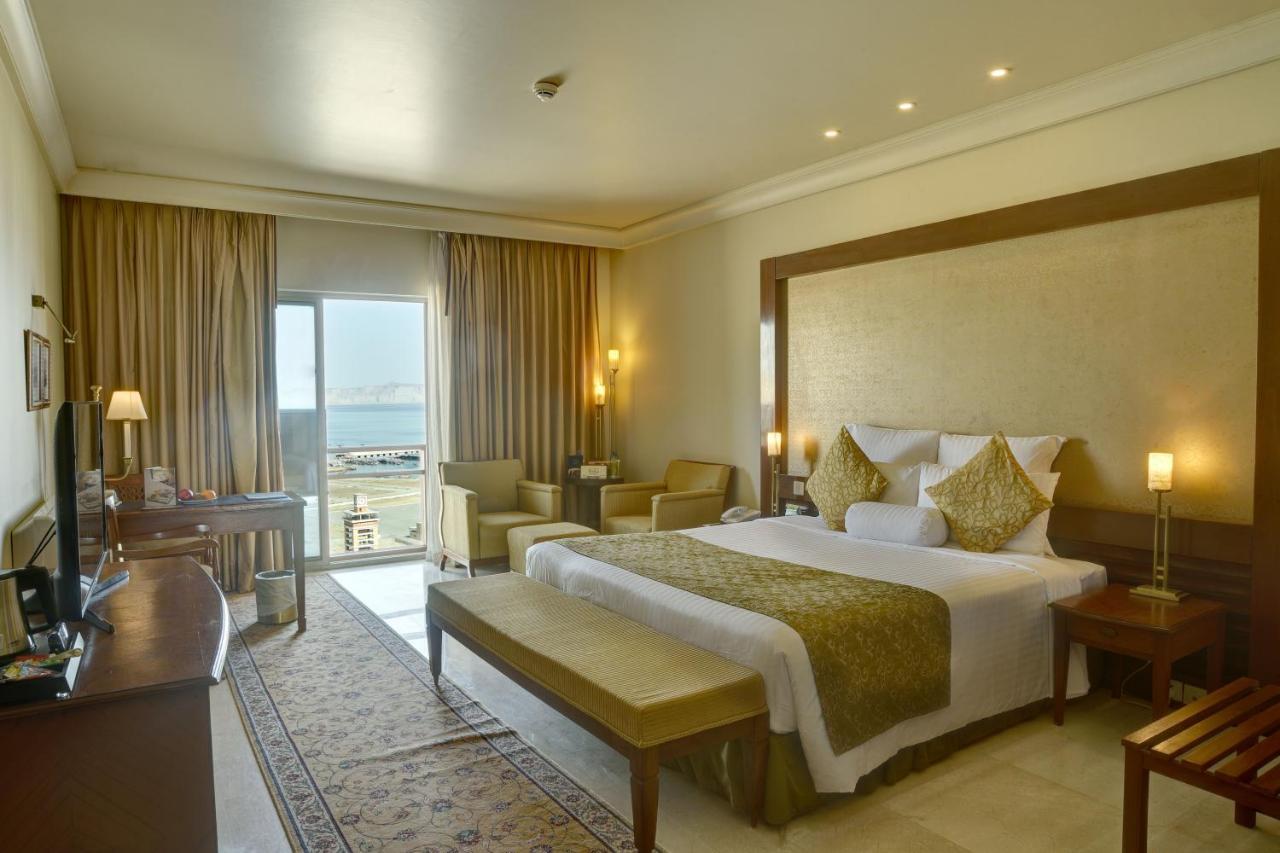Zaver Pearl Continental, Gwādar Exterior foto