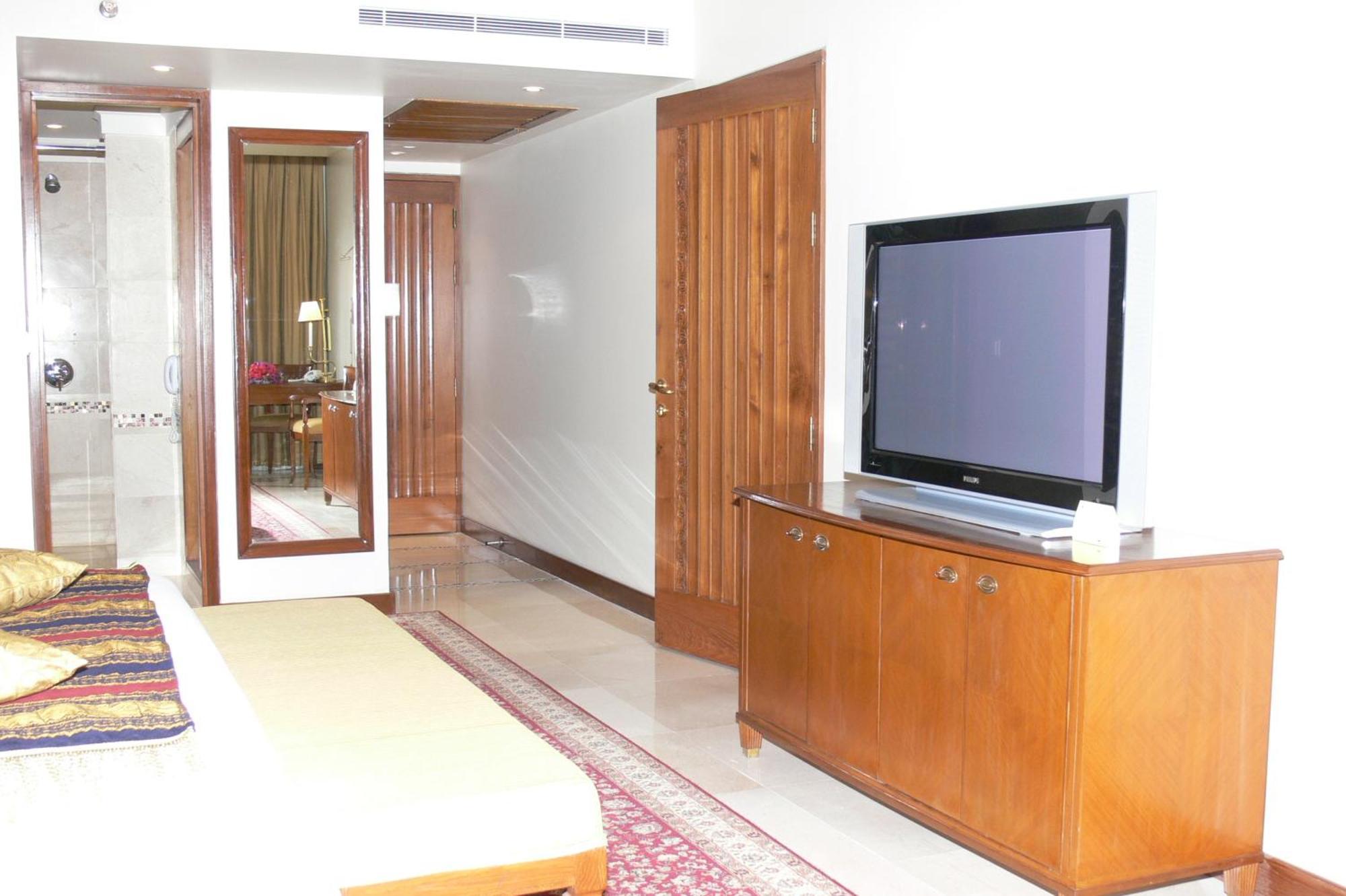Zaver Pearl Continental, Gwādar Exterior foto