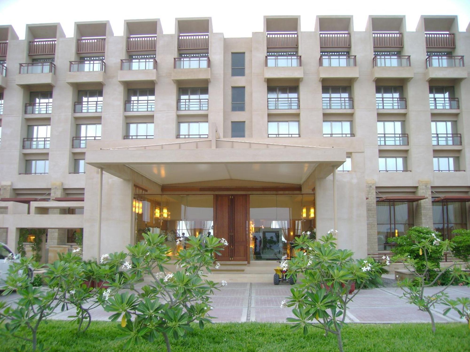 Zaver Pearl Continental, Gwādar Exterior foto