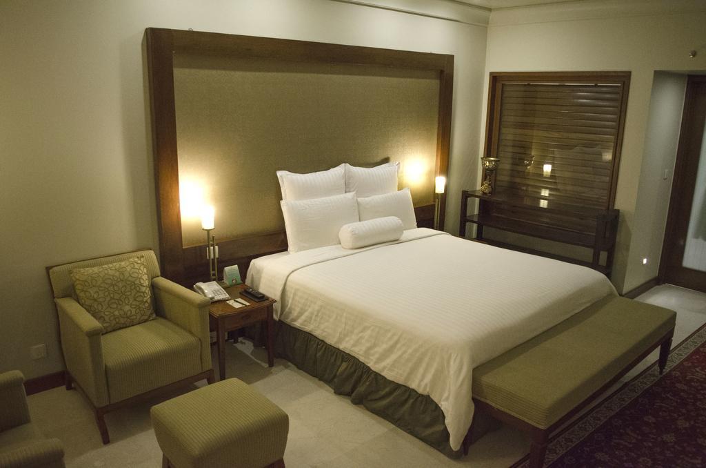 Zaver Pearl Continental, Gwādar Exterior foto